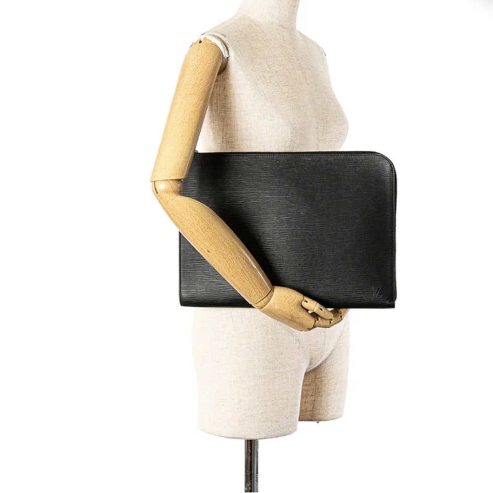 Louis Vuitton Clutch Bag / Laptop bag.
